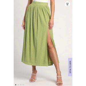 Midsummer Memories Green Mid-Rise Maxi Skirt